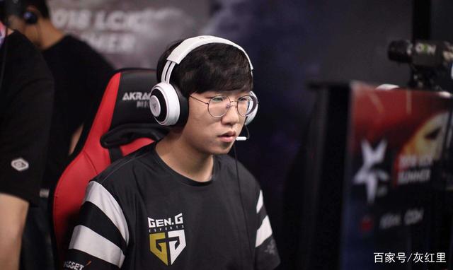 17人离队 17人离队