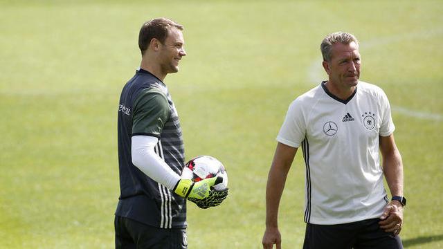 观众的掌声 观众的掌声